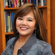 Výzkumnice University of Houston Mai-Ly Nguyen Steers Výzkumnice University of Houston Mai-Ly Nguyen Steers