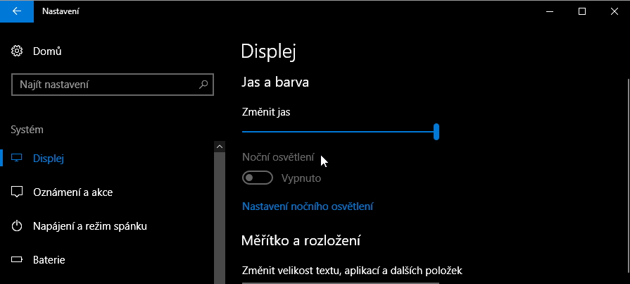 Nefunkční fičura Nočního osvětlení příliš nepotěší Nefunkční fičura Nočního osvětlení příliš nepotěší
