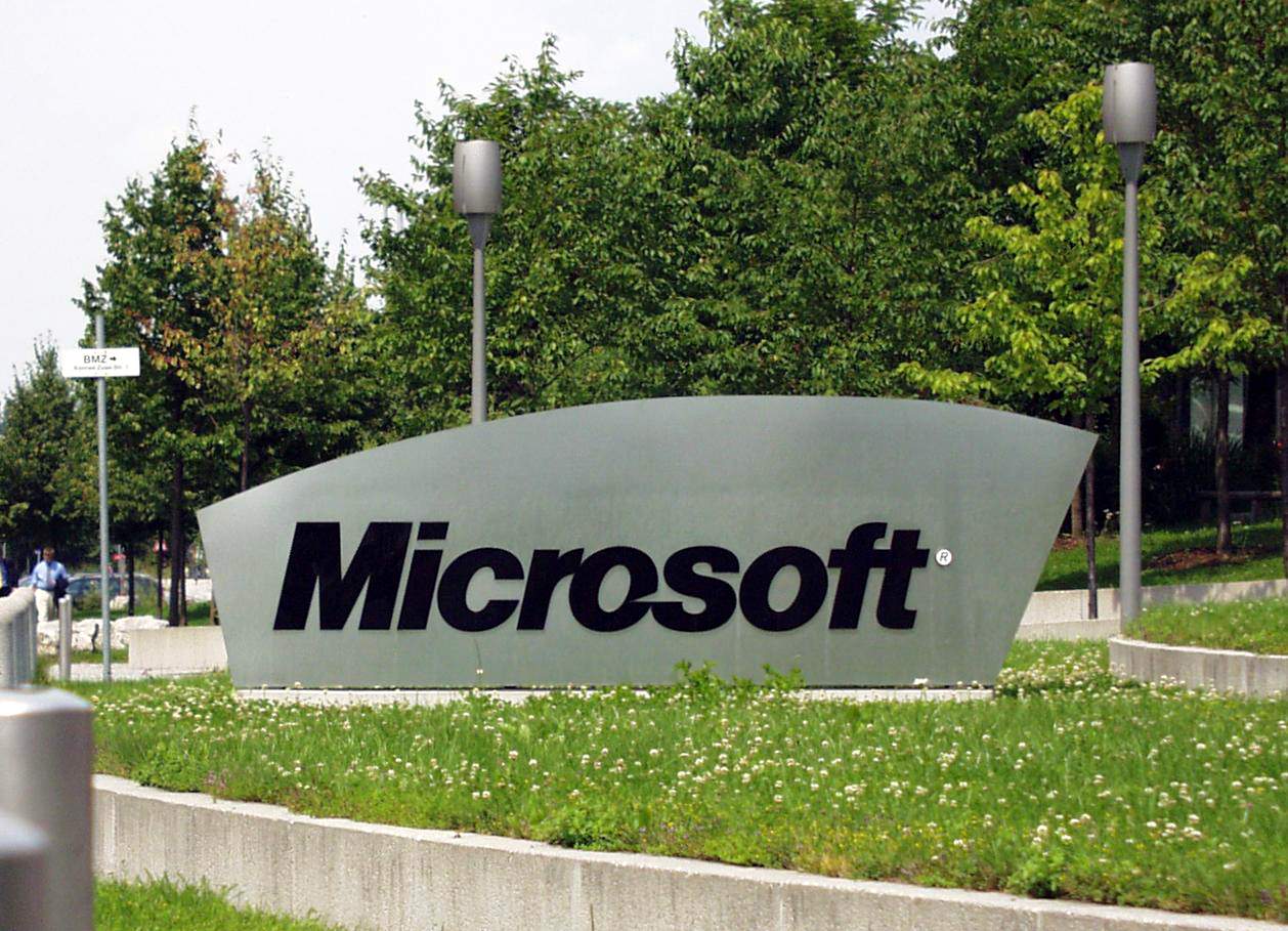 Microsoft hledá cesty jak dále monetizovat Windows 10 (Zdroj: Wikipedia.org) Microsoft hledá cesty jak dále monetizovat Windows 10 (Zdroj: Wikipedia.org)