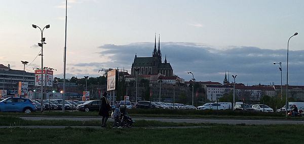 Brno s ikonickým Petrovem se možná stane i ikonou technologií Smart City (Zdroj: Daniel Beránek) Brno s ikonickým Petrovem se možná stane i ikonou technologií Smart City (Zdroj: Daniel Beránek)