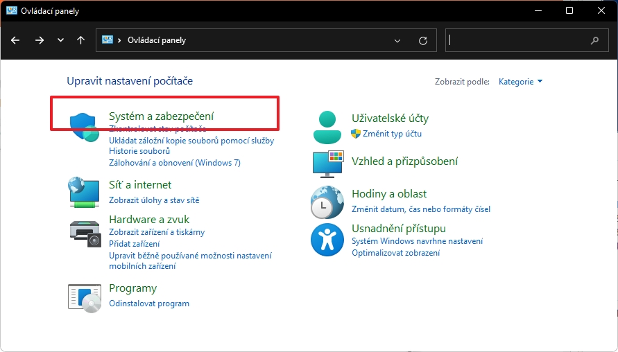 Na hlavní obrazovce Ovládacích panelů odklikneme Systém a zabezpečení (Zdroj: Windows 11) Na hlavní obrazovce Ovládacích panelů odklikneme Systém a zabezpečení (Zdroj: Windows 11)
