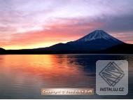 The Views of Mountains Screensaver